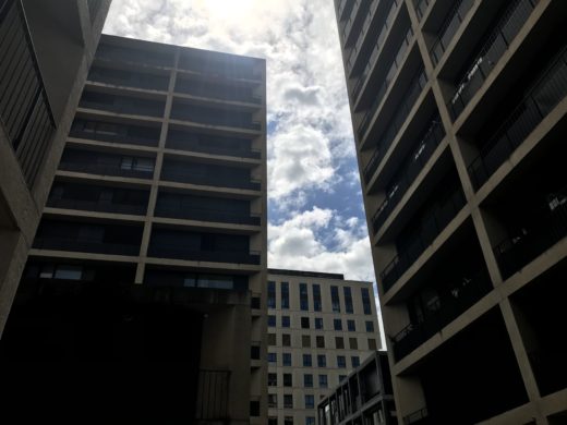 Die Türme vom Kern Nord und Kern Süd im Zentrum von Uster.